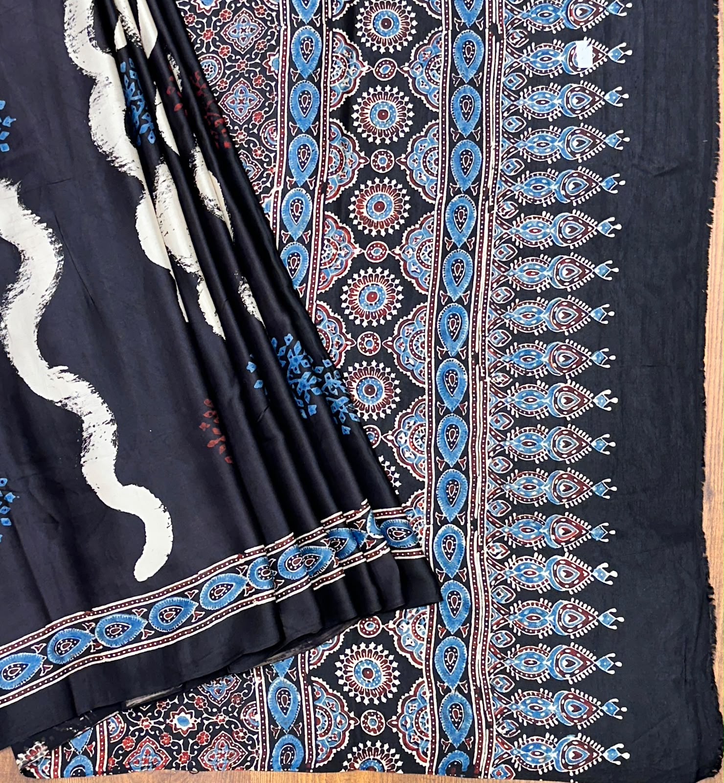 Modal Silk - Image 3